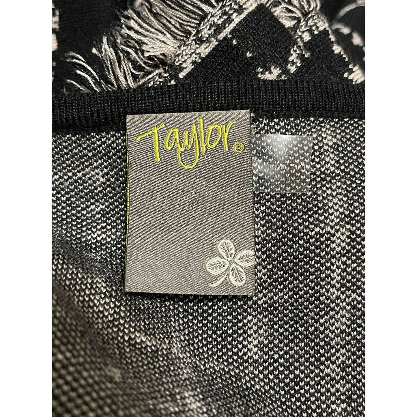 Taylor Size Large Black & White Heavy Knit 3/4 Sleeve Midi Dress