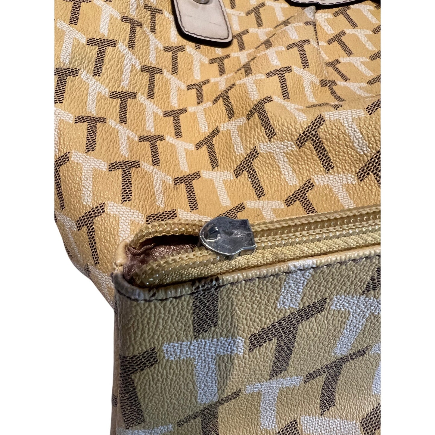 Tignanello Matching Yellow Purse / Handbag & Clutch / Wallet