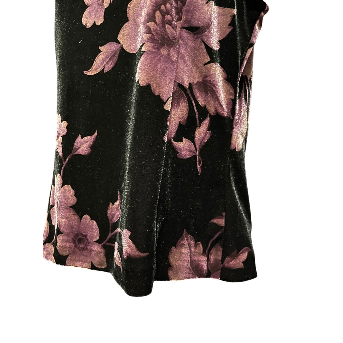 New York & Company Vintage Velvet Black Floral Sleeveless Blouse - Medium