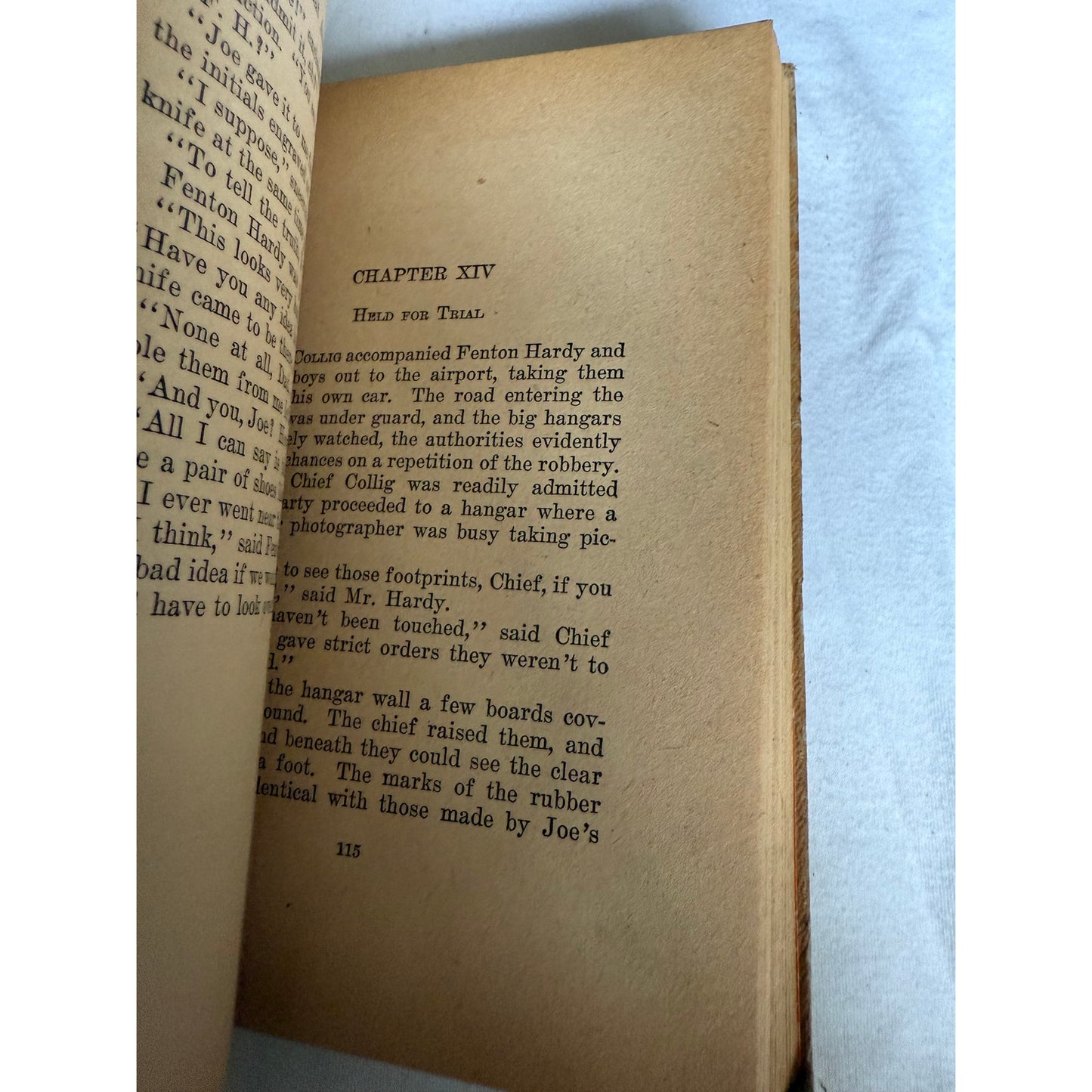 The Hardy Boys - The Great Airport Mystery - Franklin W. Dixon - 1930 Hardcover