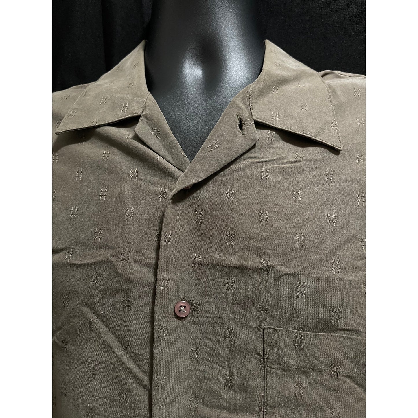 Haggar Men's Large Short Sleeve Gray / Green Button Up Shirt