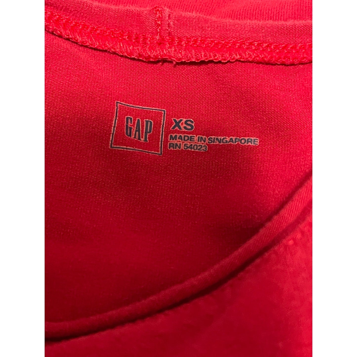 The Gap Red Long Sleeve T-Shirt - Size XS Women's