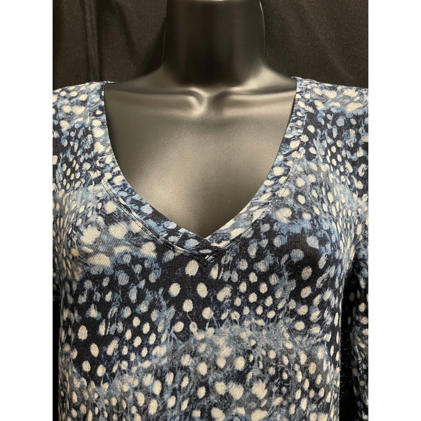 Unbranded Blue w/White Polka Dots Stretch Material Long Sleeve Blouse