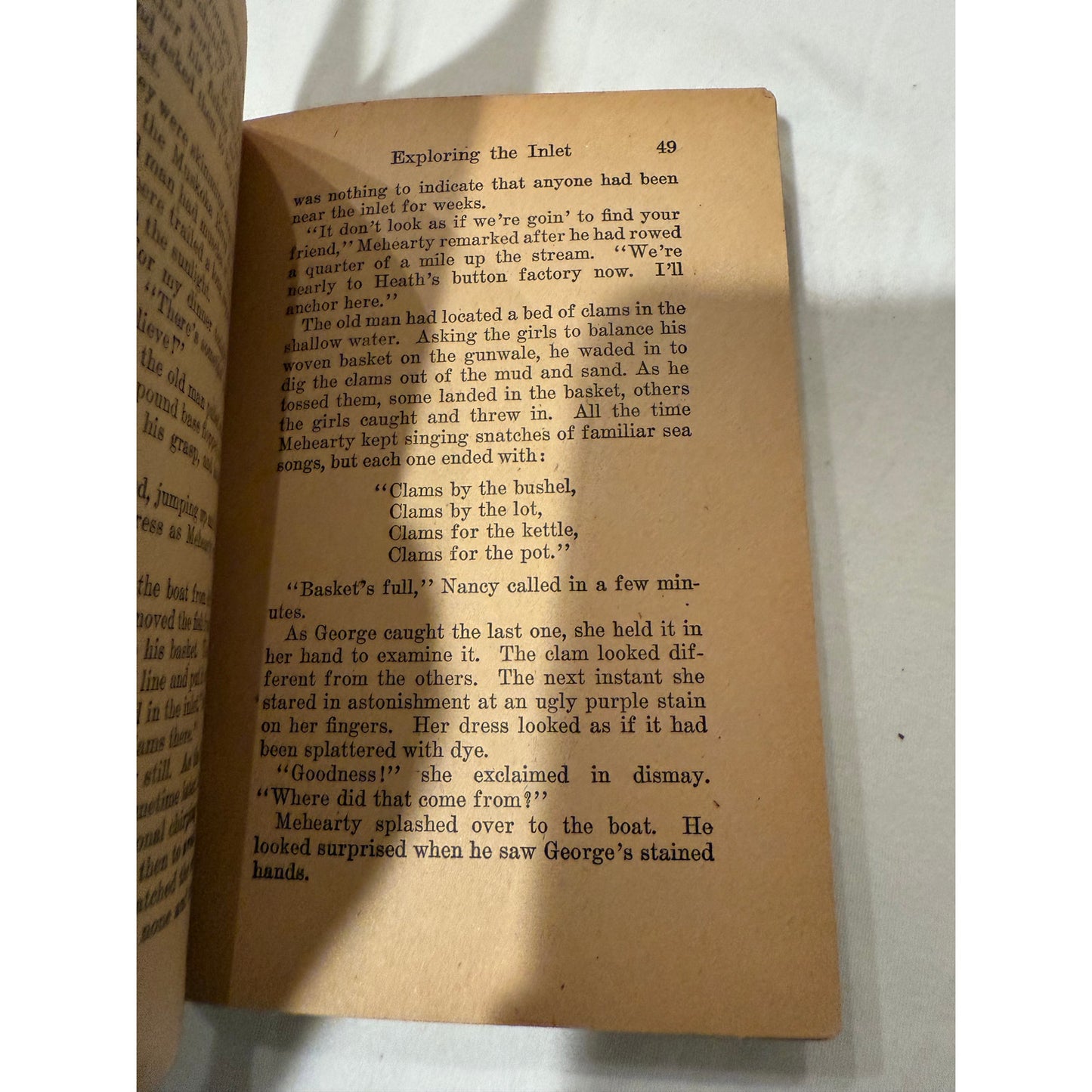Nancy Drew - The Clue In The Crumbling Wall - Blue Tweed - 1945 - Hardcover