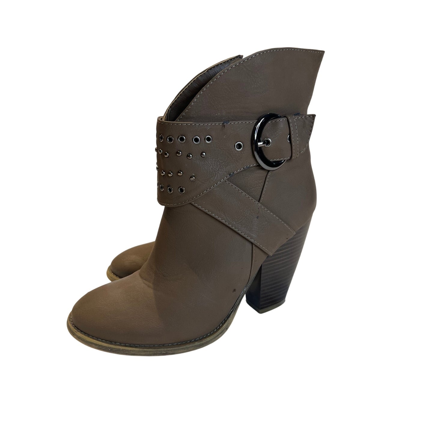 Reneeze Size 7 Faux Leather Heeled Boot - Lined