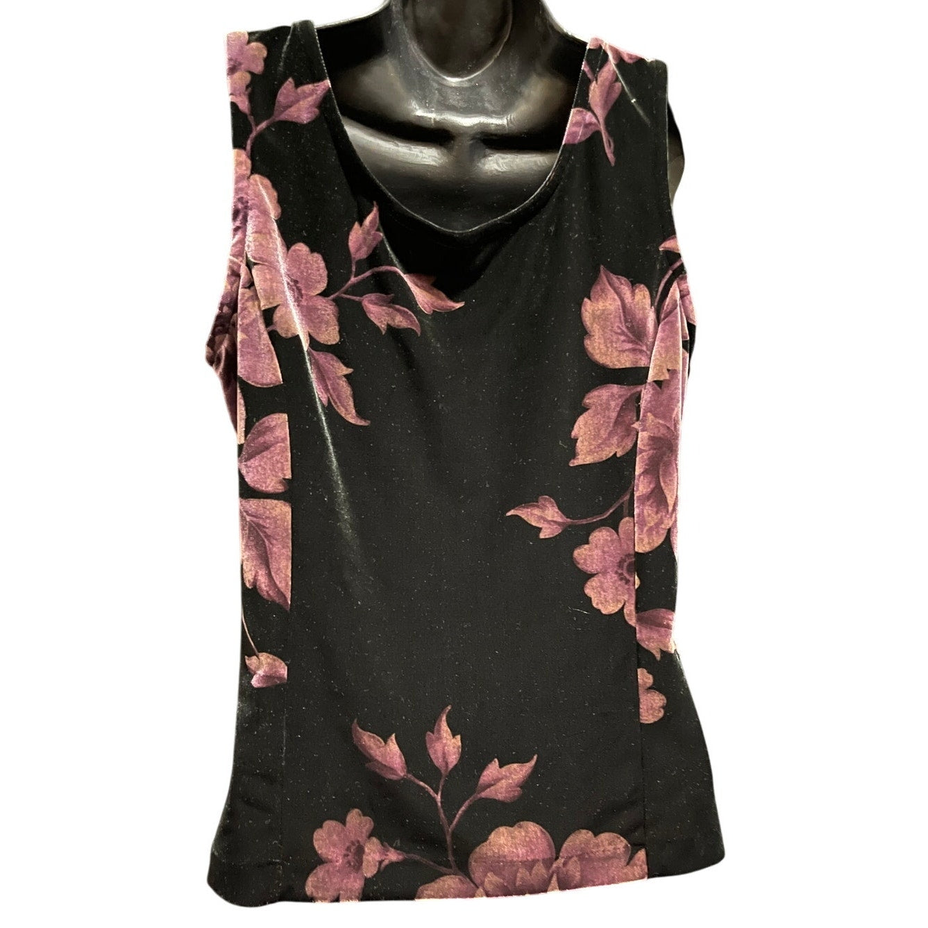 New York & Company Vintage Velvet Black Floral Sleeveless Blouse - Medium