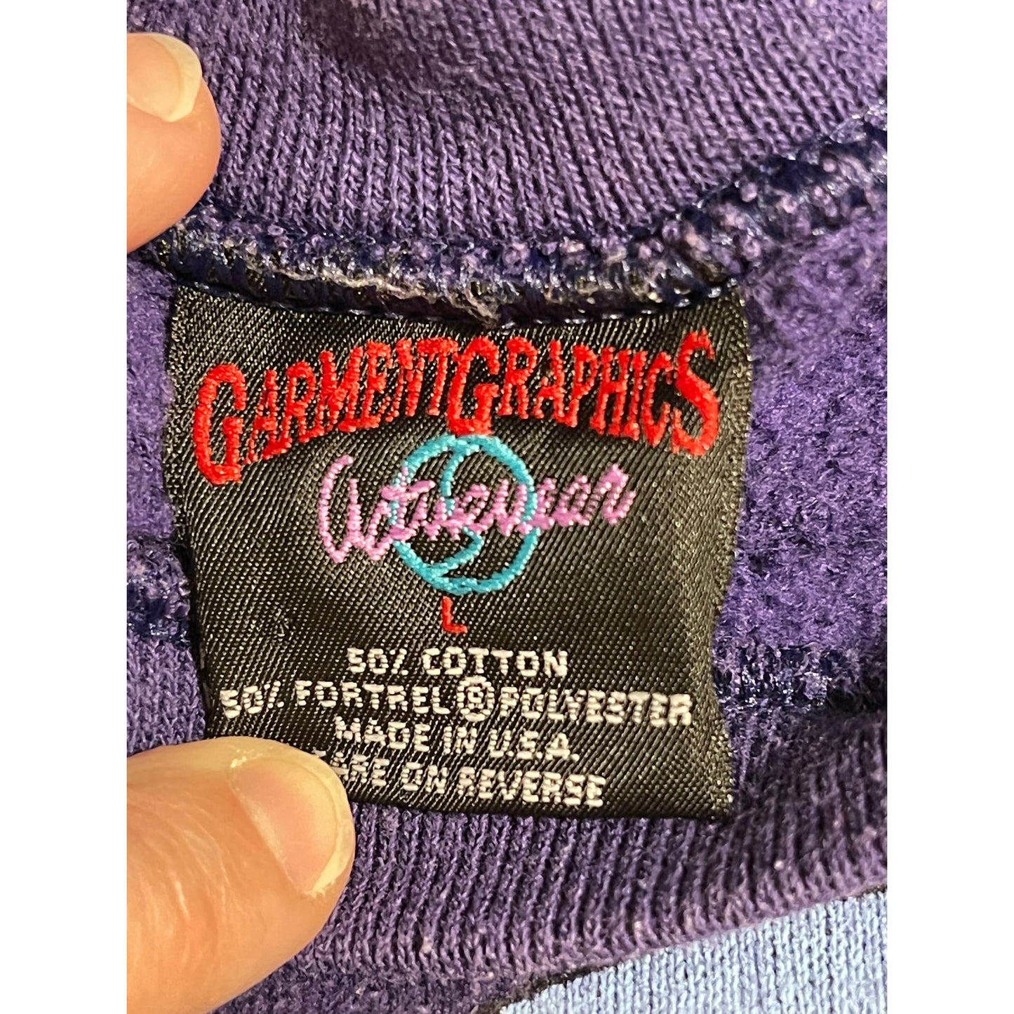 Vintage 90's Looney Tunes Tweety Bird Purple w/Flowers Sweatshirt - Large