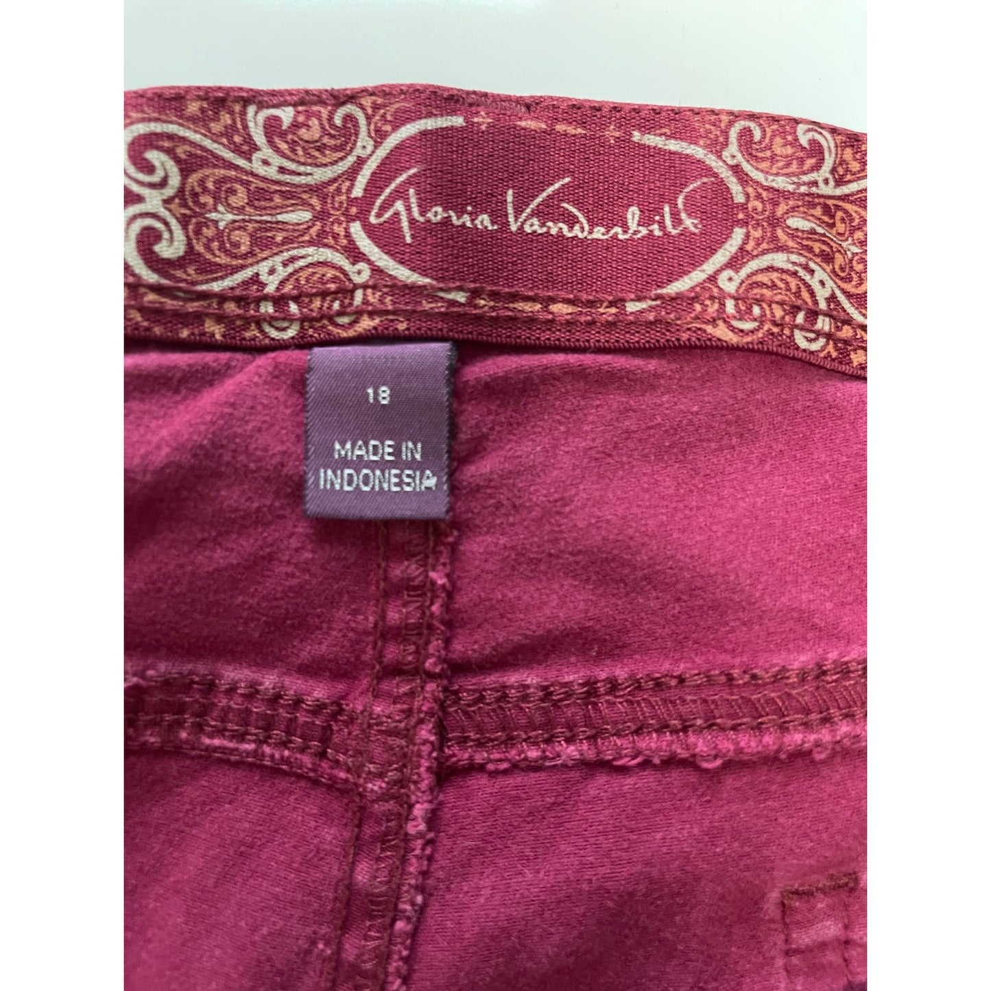 Gloria Vanderbilt Size 18 Cranberry Red Pants / Jeans