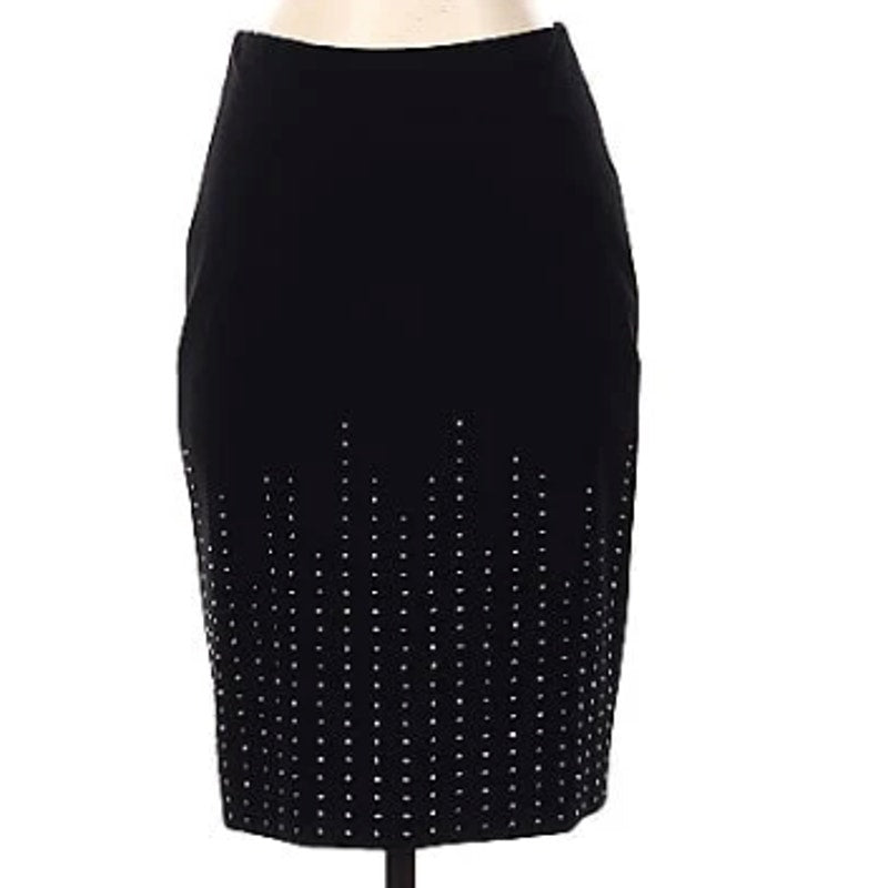 White House Black Market Black Knit Studded Skirt Women's Size 6 NWT