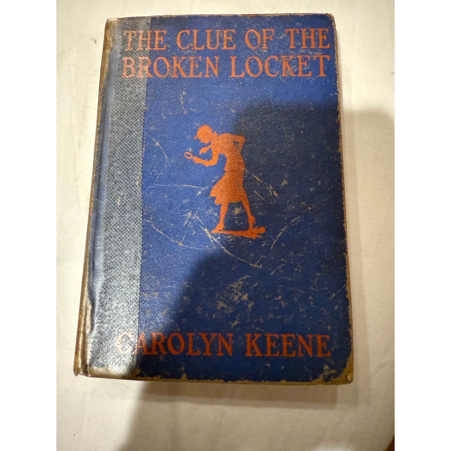 Nancy Drew - The Clue of the Broken Locket - Wartime 1st Edition 1934 Hardcover