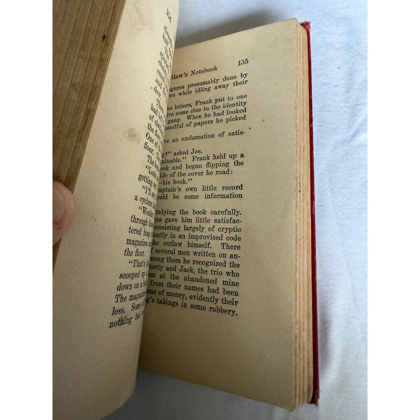 The Hardy Boys - Hunting for Hidden Gold - Franklin W. Dixon - 1928 - Hardcover
