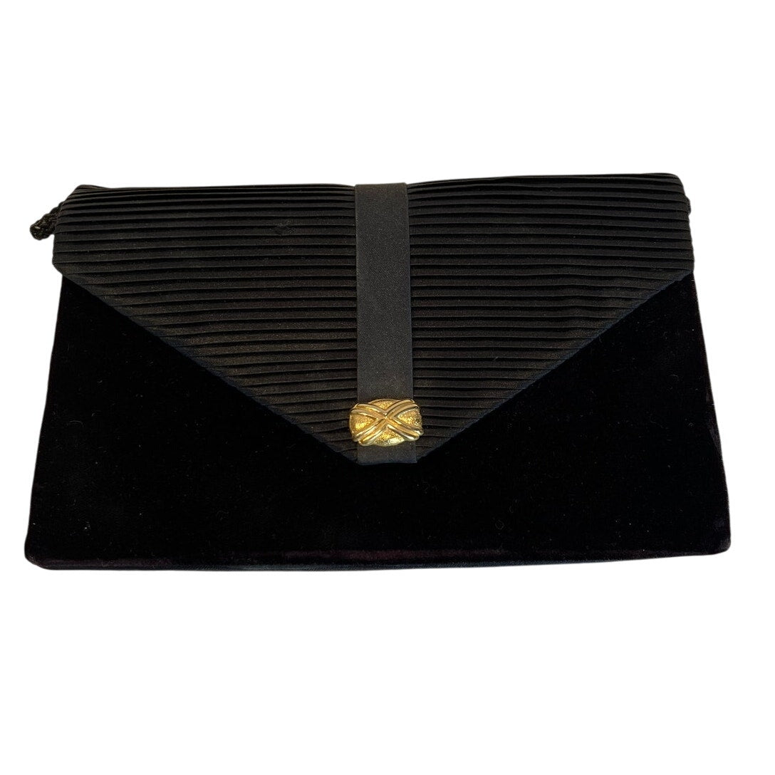 Vintage Unbranded Black Velvet Snap Clutch / Shoulder Bag - Snap Closure