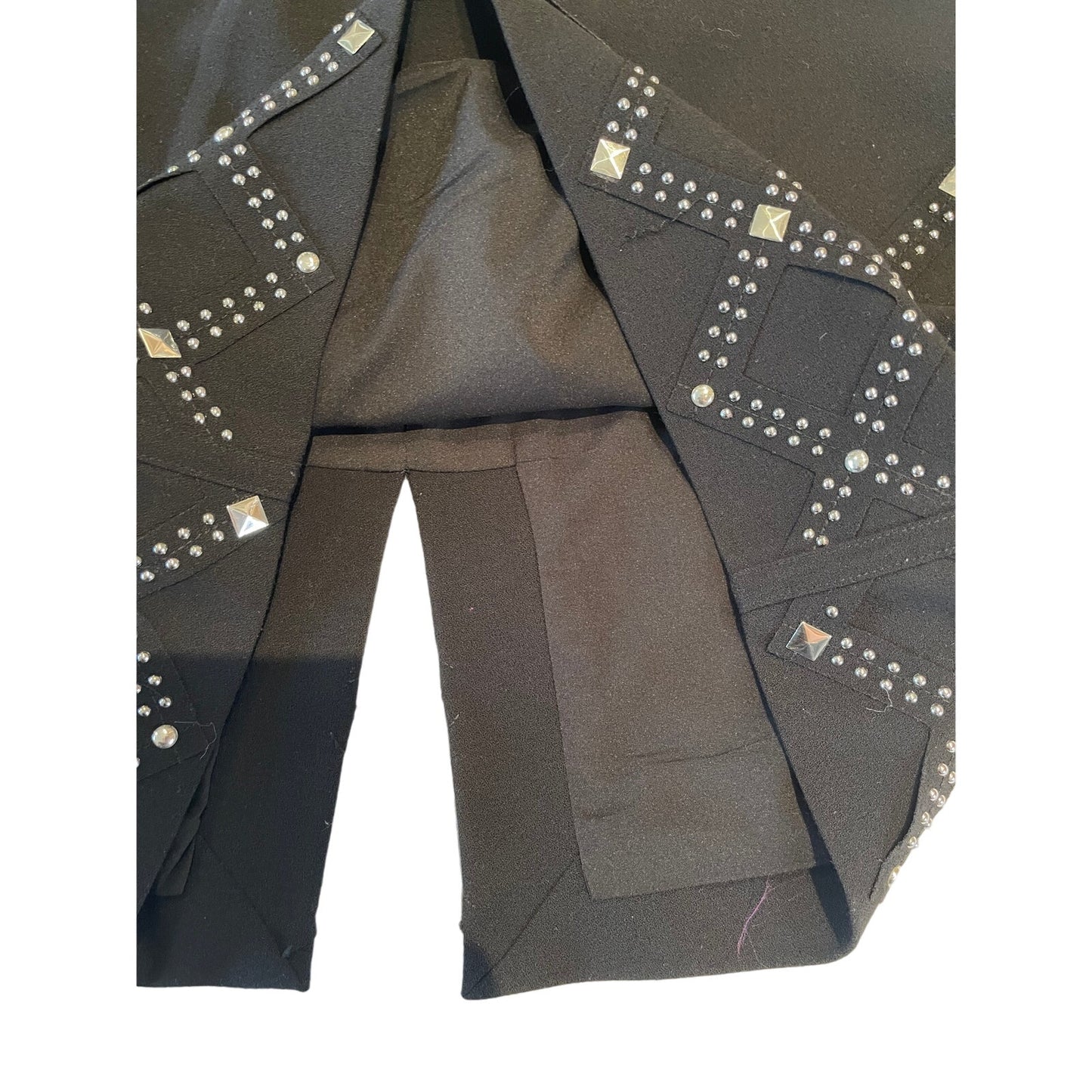 White House Black Market Size 6 Pencil Skirt - Black w/ Silver Studs