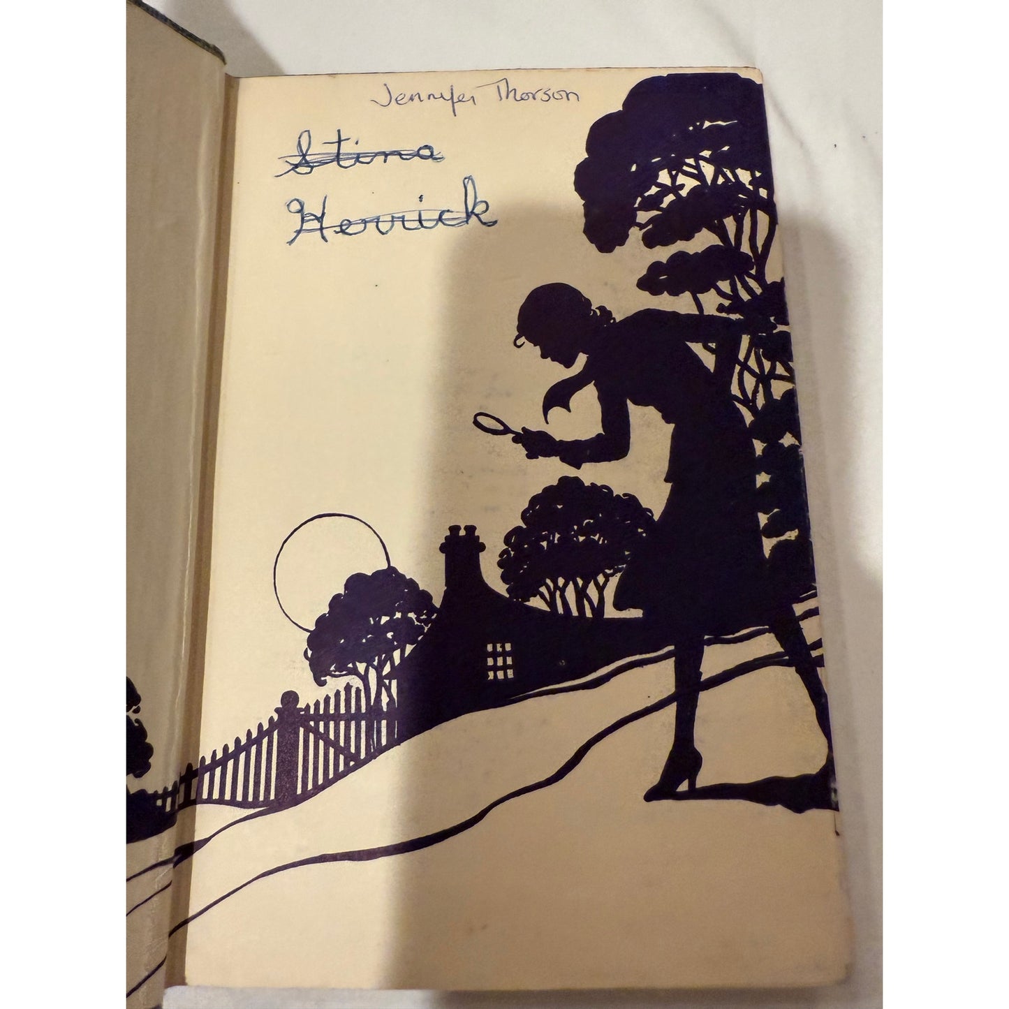 Nancy Drew - The Mystery at the Moss-Covered Mansion - Blue Tweed 1941 Hardcover
