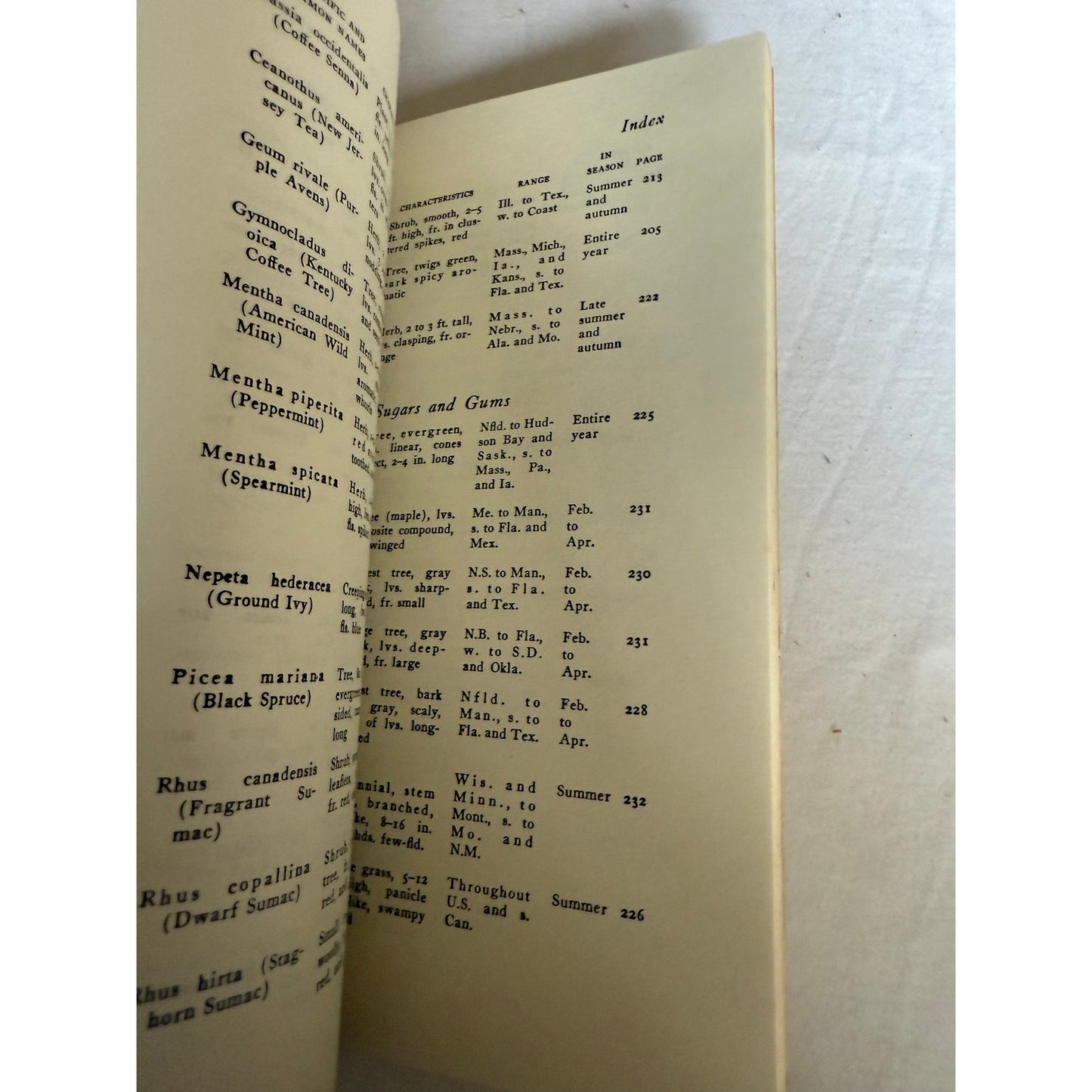Edible Wild Plants - Oliver Perry Medsger - 7th Printing - 1978 - Paperback
