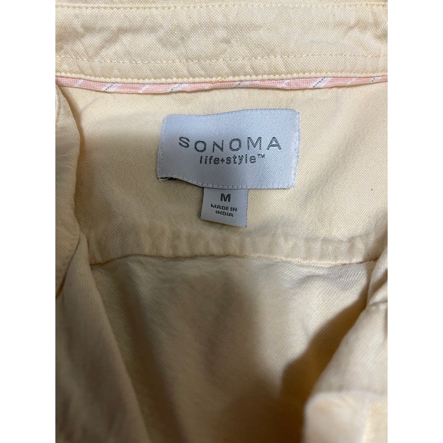 Sonoma Life & Style Pale Yellow Size Medium Long Sleeve Button Up - 100% Cotton
