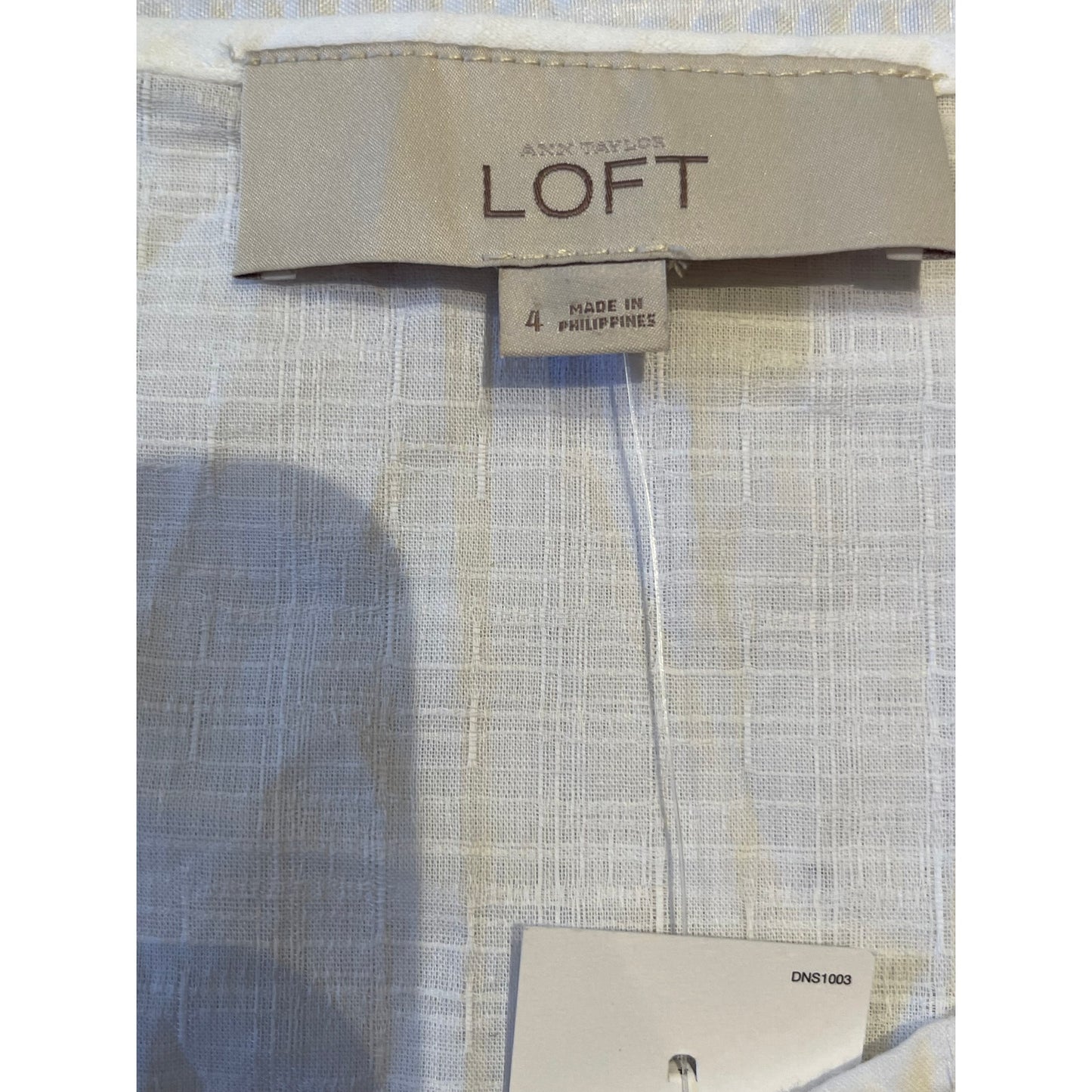 Ann Taylor The Loft White Linen & Crochet Strappy Tank Blouse - Size 4 - NWT