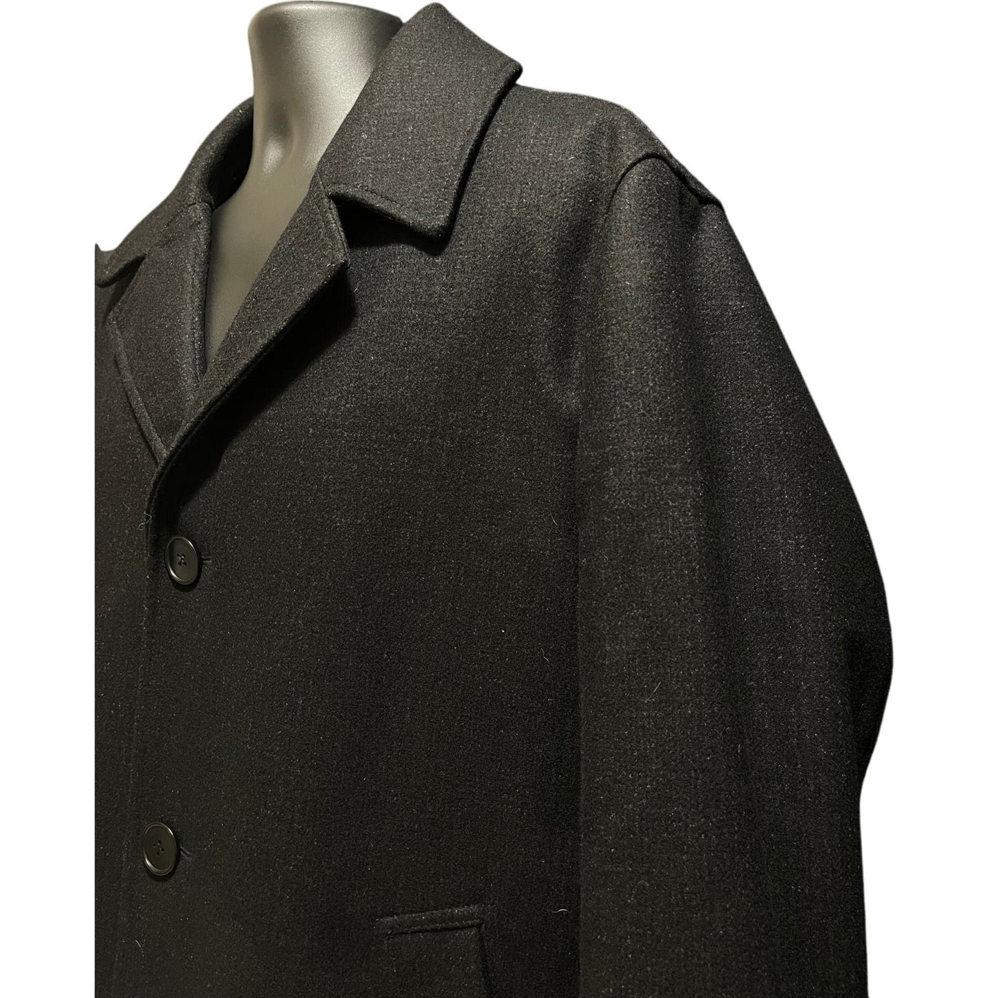 Tom James Virgin Wool Black Overcoat - Large - Quilted - Lined - Padded