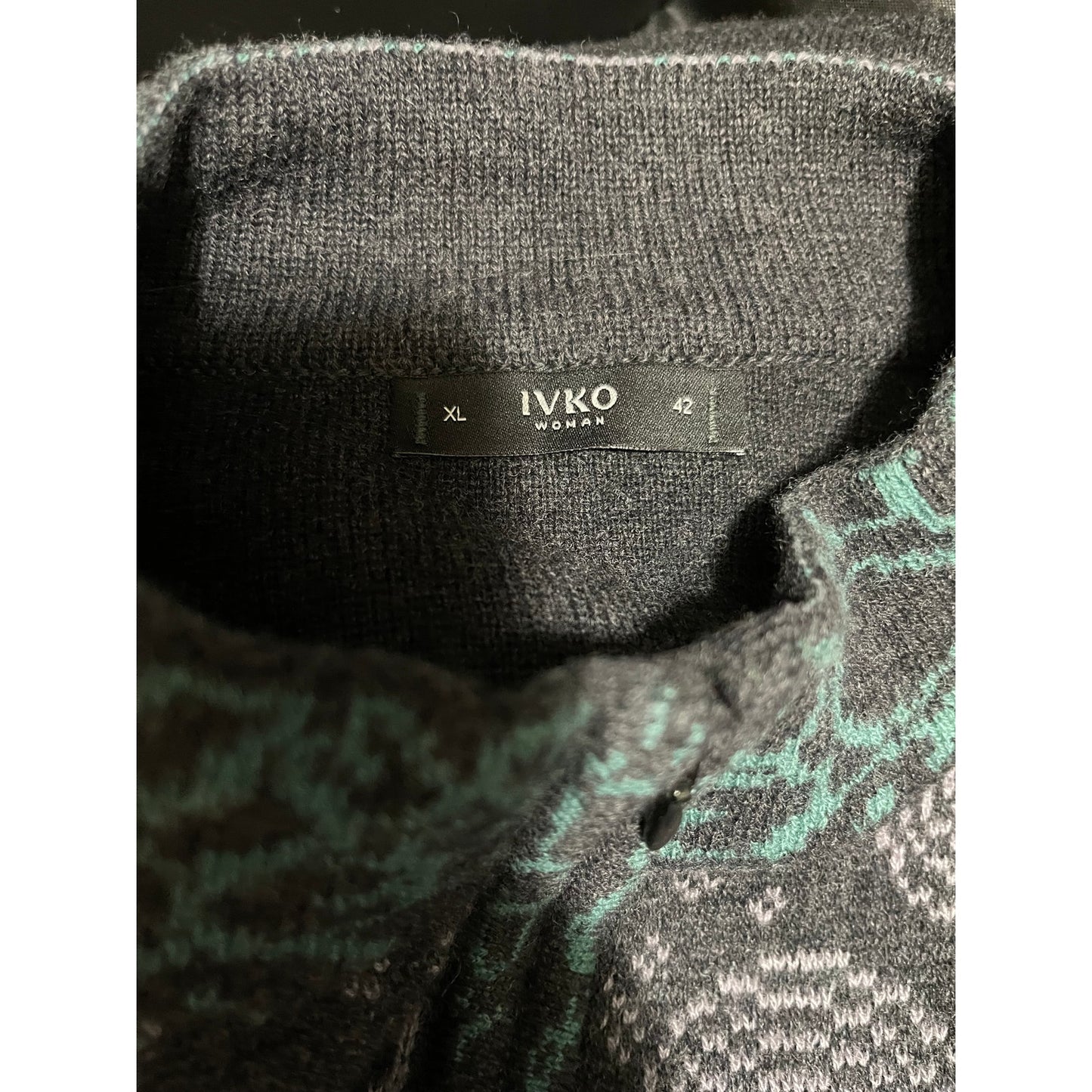 Ivko Jacquard Embroidered Sweater Jacket - 100% Wool - Size XL