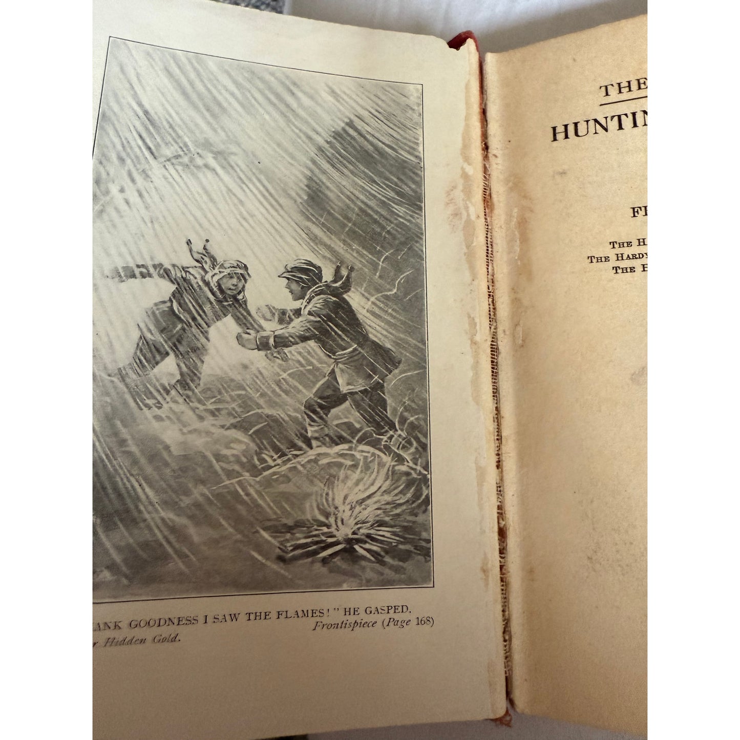 The Hardy Boys - Hunting for Hidden Gold - Franklin W. Dixon - 1928 - Hardcover