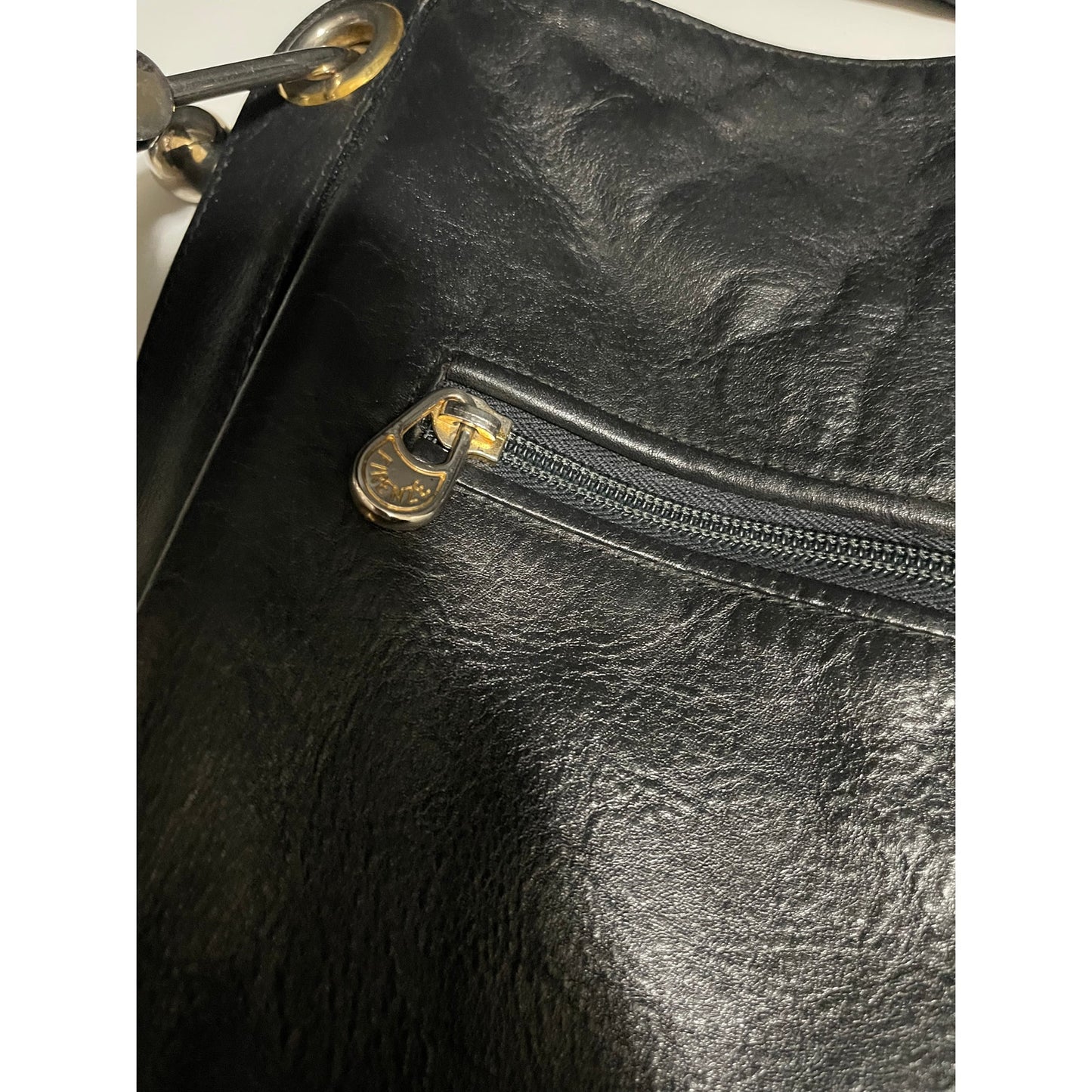 Hudsons Black Italian Leather Shoulder Bag / Purse