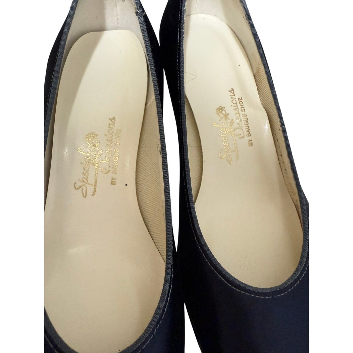 Special Occasions by Saugus Shoe Size 7.5B Midnight Blue Block Heels
