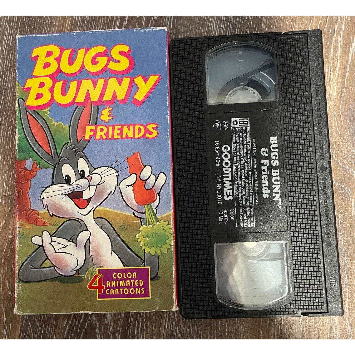 1993 Bugs Bunny & Friends 4 Color Cartoon VHS Tape - WORKS