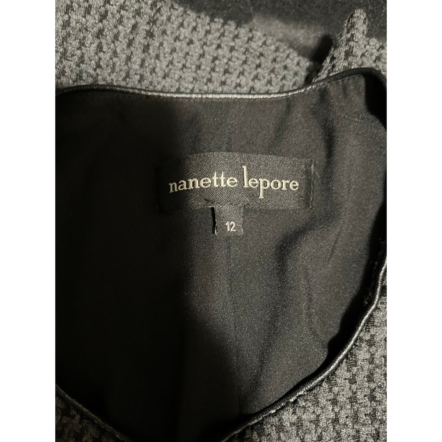 Nanette Lepore Size 12 Gray Full Zip Blazer - Padded Shoulders