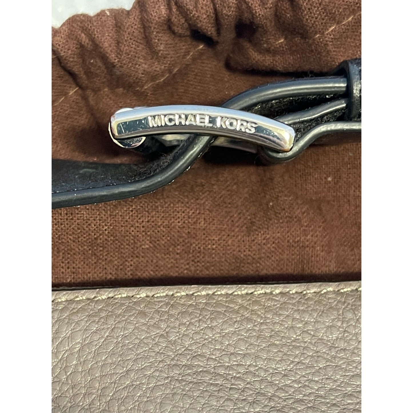 Michael Kors 100% Leather Gray Purse Detachable Strap - With Original Dust Bag