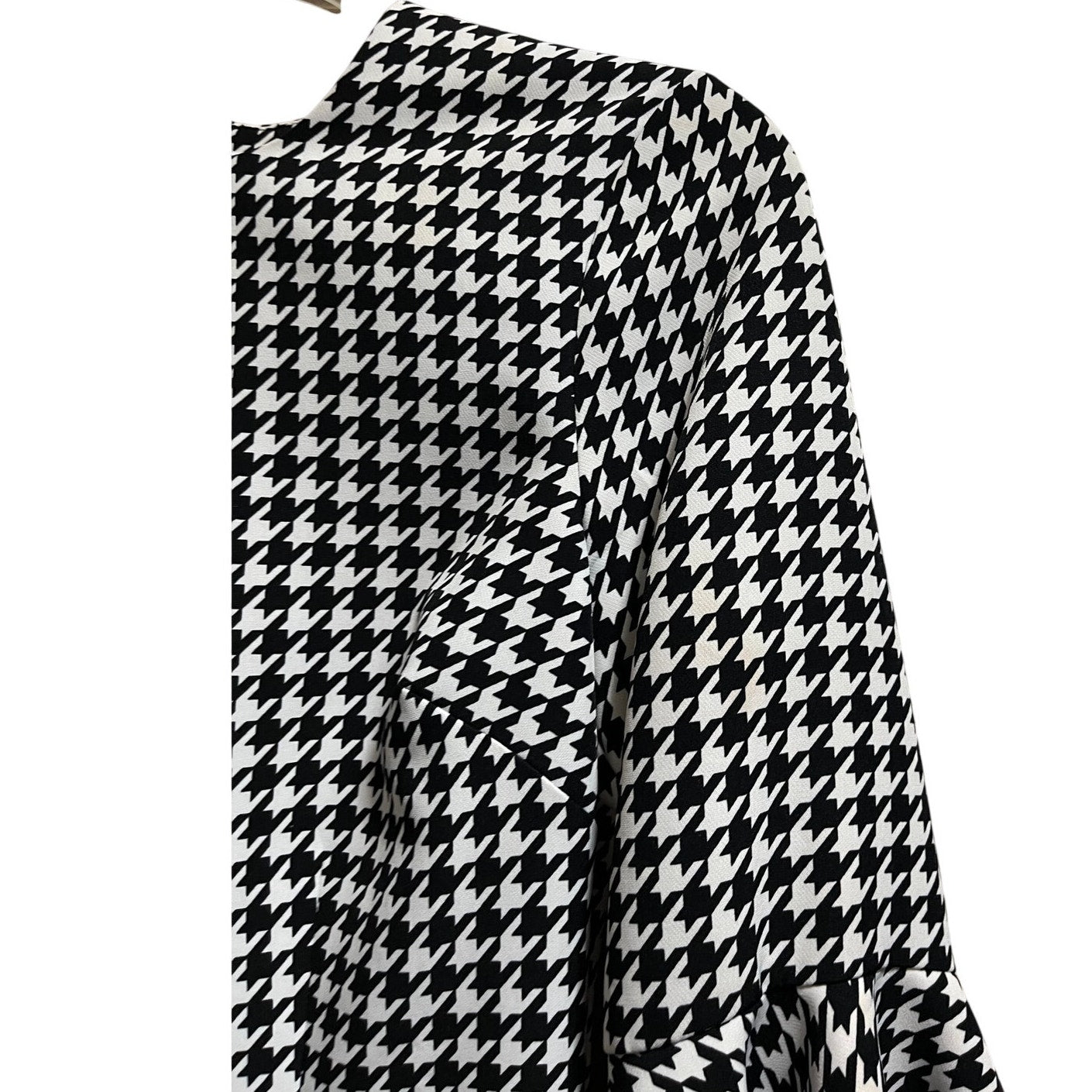 Likely Size 2 Black and White Houndstooth Long Sleeve Midi Dress