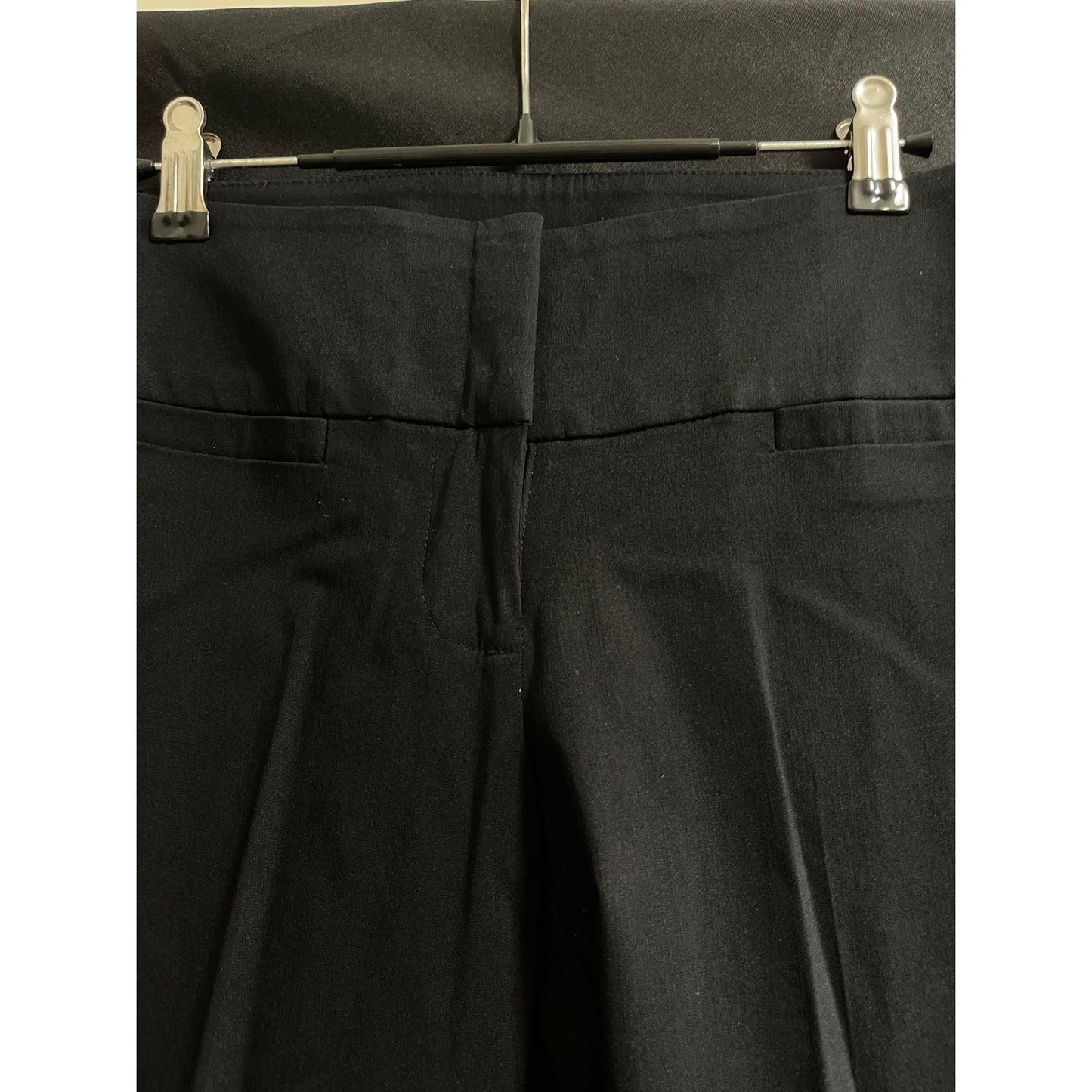 Zinc Women's Size 9 Black Straight Leg Dress Pants