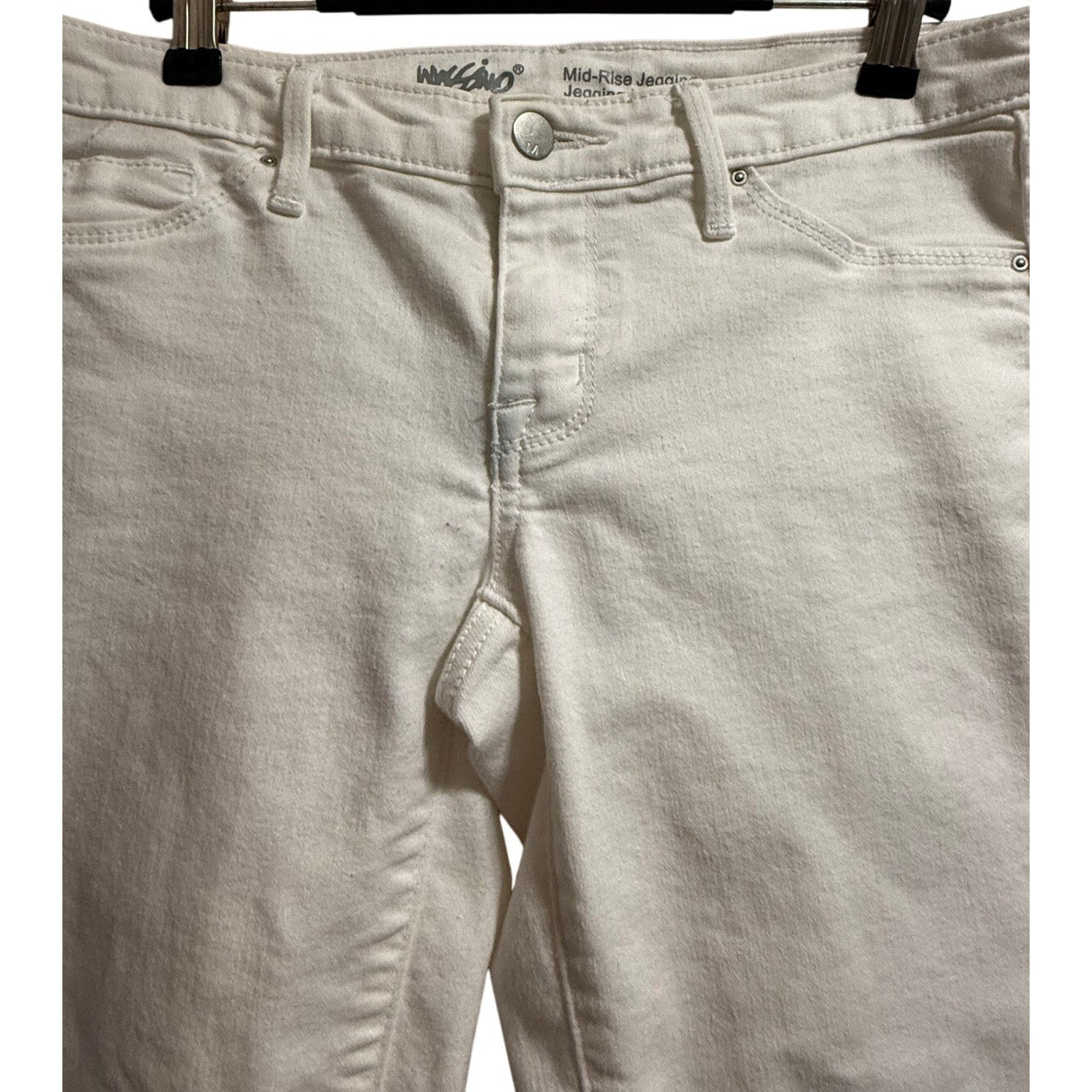 Mossimo Mid-Rise Jegging White Denim Jeans - Stretch - Size 4