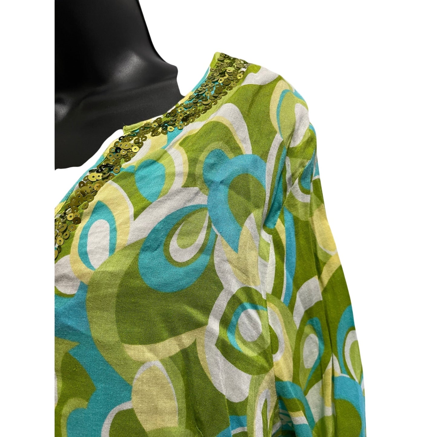 San Tropez Women's Size 1X Green Abstract Sequined Blouse