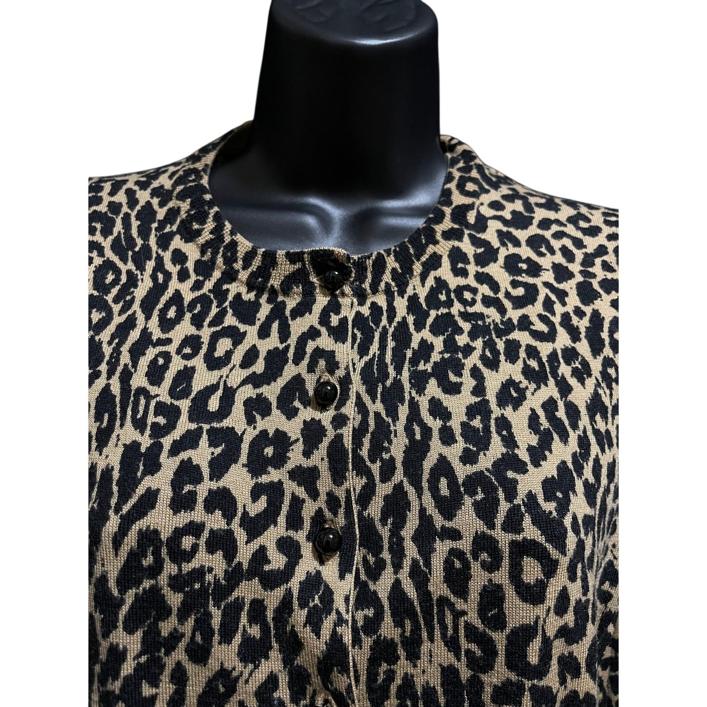 Talbots Pure Italian Merino Size Medium Petite Animal Print Knit Cardigan