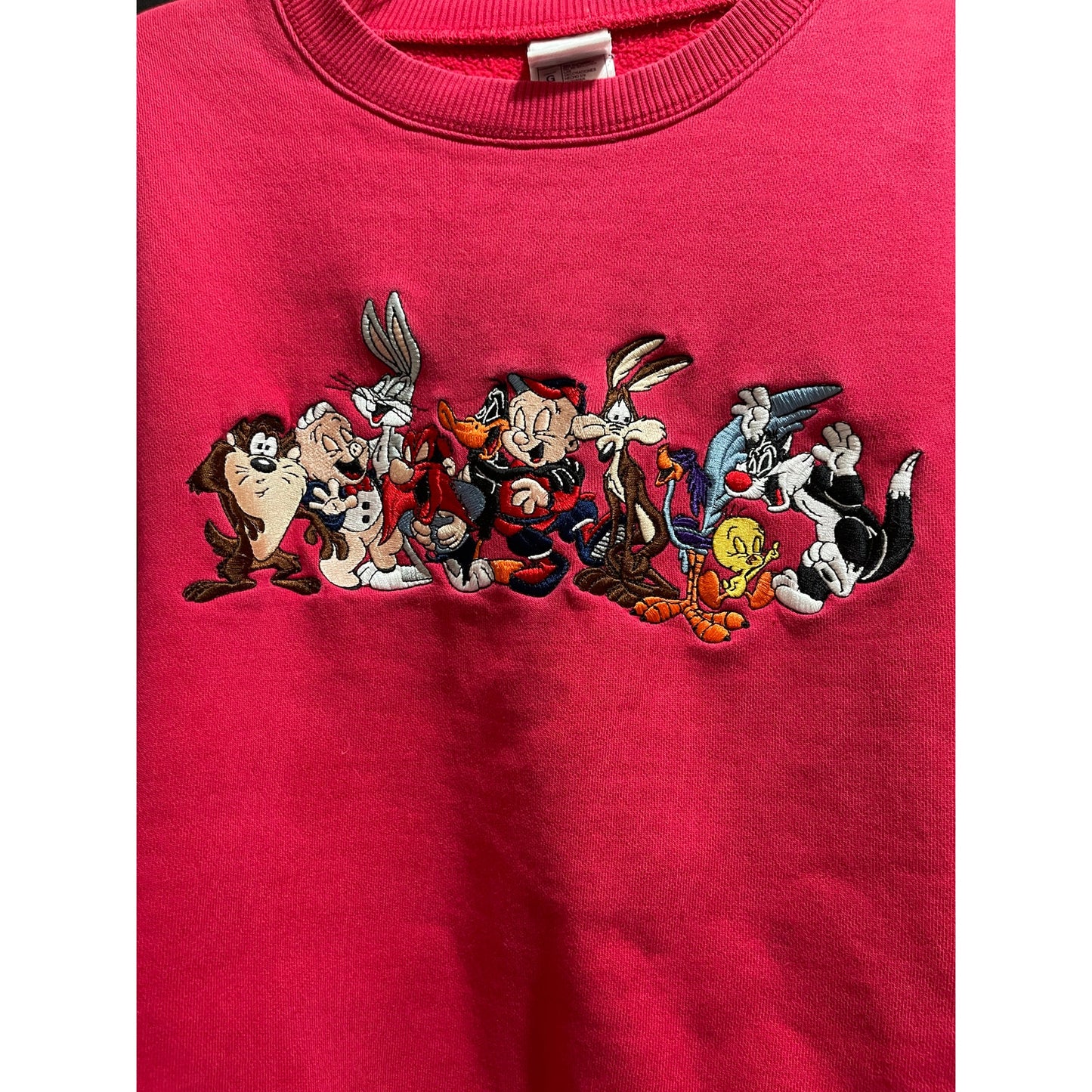 Vintage 90's Looney Tunes Embroidered Sweatshirt - Large Bugs Taz Sylvester