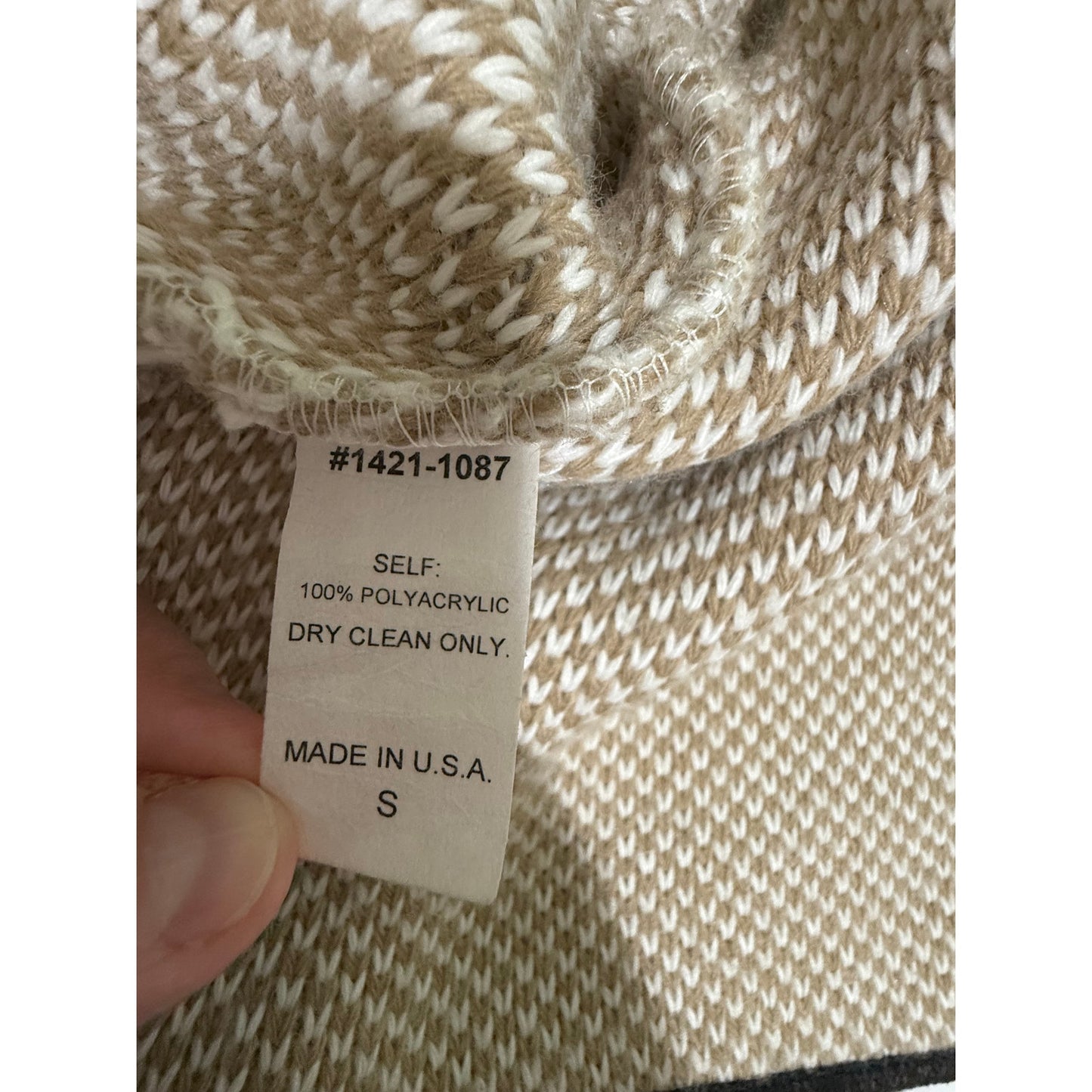 Waverly Grey Tan and White Sleeveless Knit Sweater - Size Small