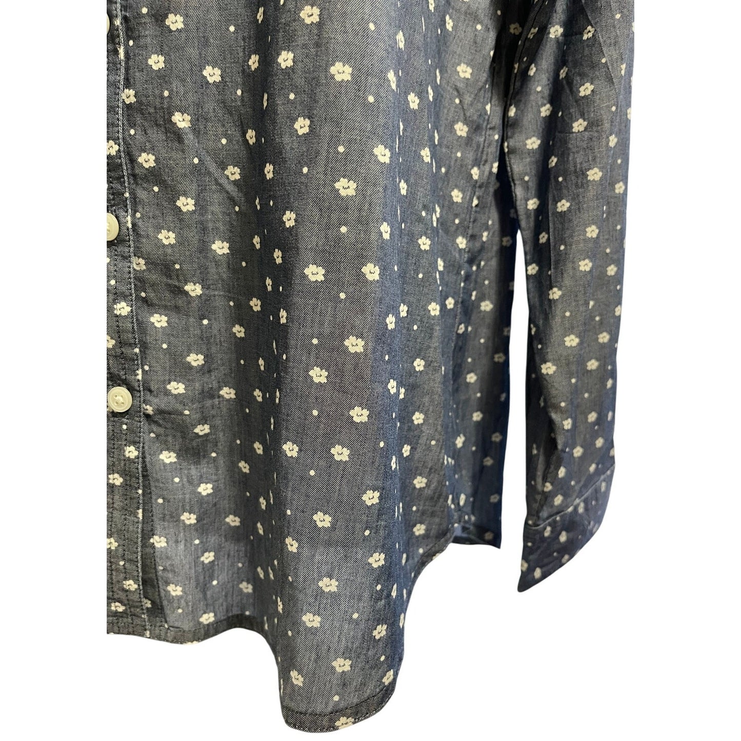 NWT Ann Taylor The Loft 100% Cotton Lightweight Floral Chambray Button Up Medium