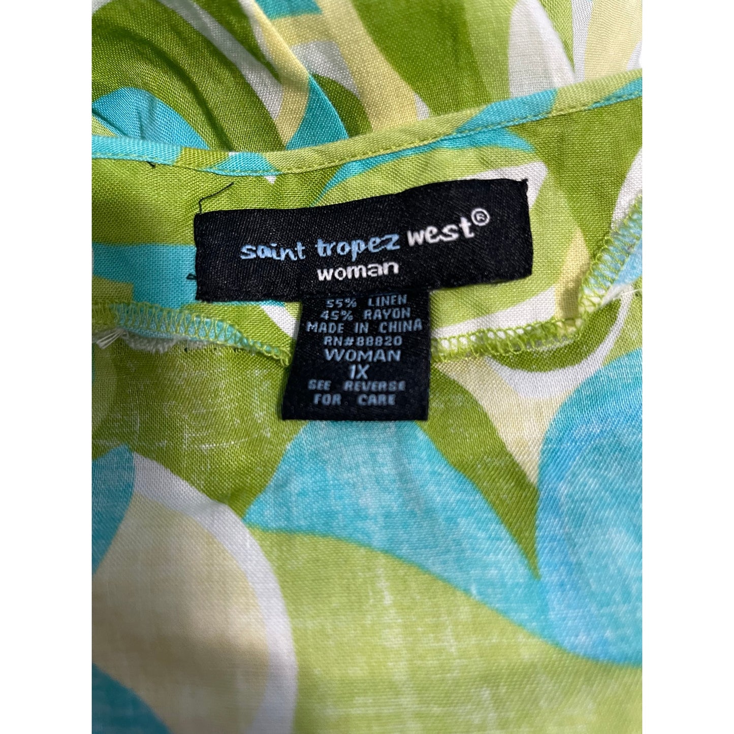 San Tropez Women's Size 1X Green Abstract Sequined Blouse