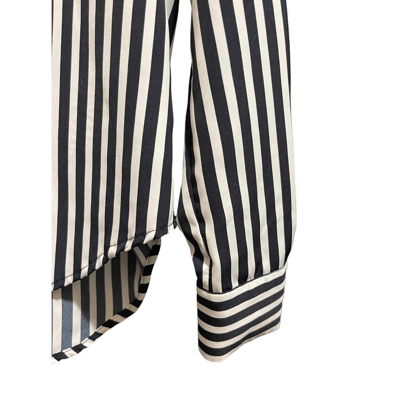 H&M Black & White Striped Long Sleeve Size 0 Oversized Blouse