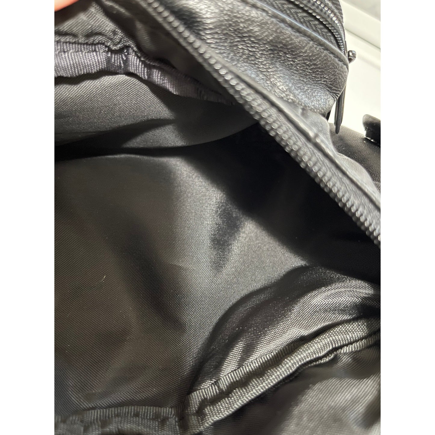 Travelon Black Unisex Fanny Pack - Multi Pocket - Adjustable Waist