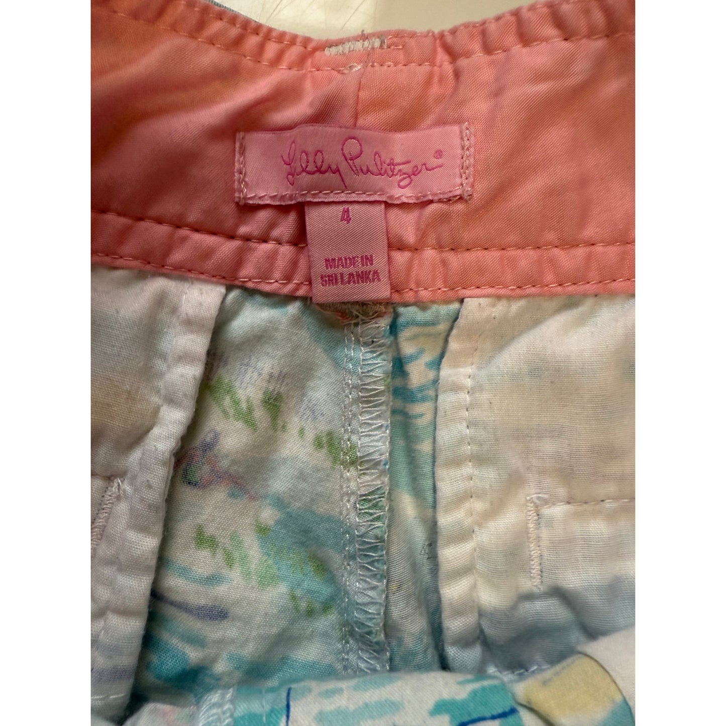Lilly Pulitzer Blue & Green Beach Print Short Shorts - Size 4
