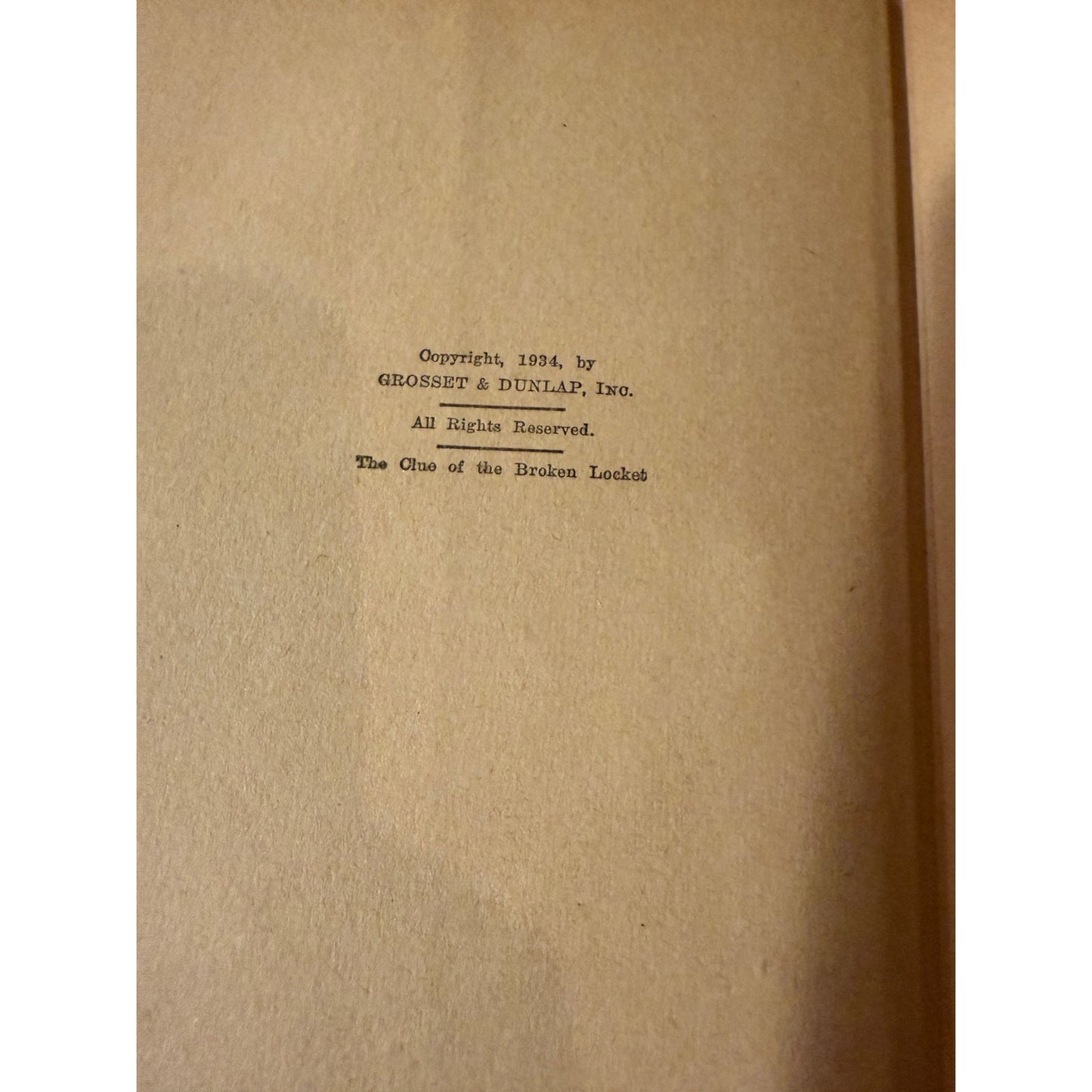 Nancy Drew - The Clue of the Broken Locket - Wartime 1st Edition 1934 Hardcover