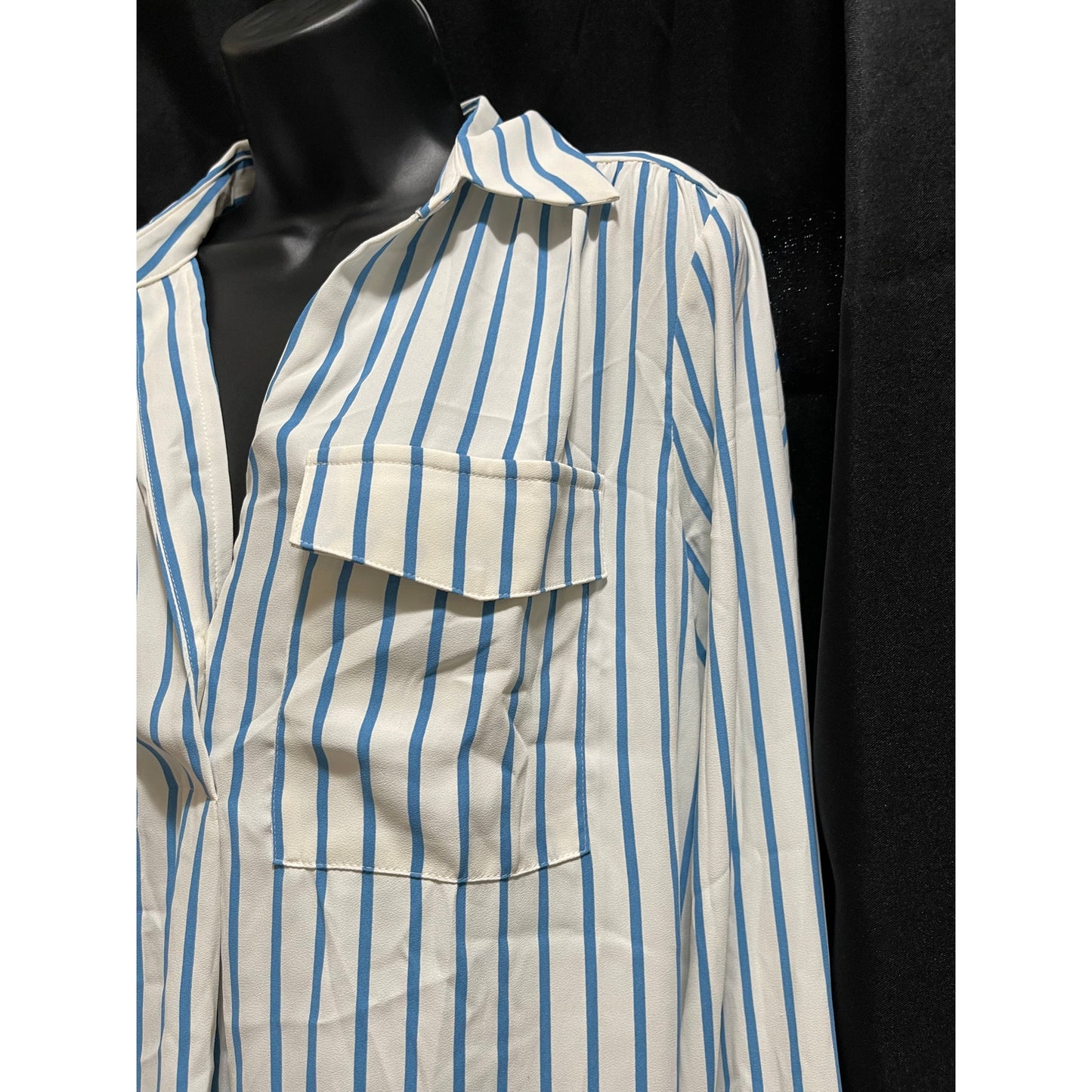NWT Ann Taylor Blue & White Striped Oversized Crepe Blouse - Medium