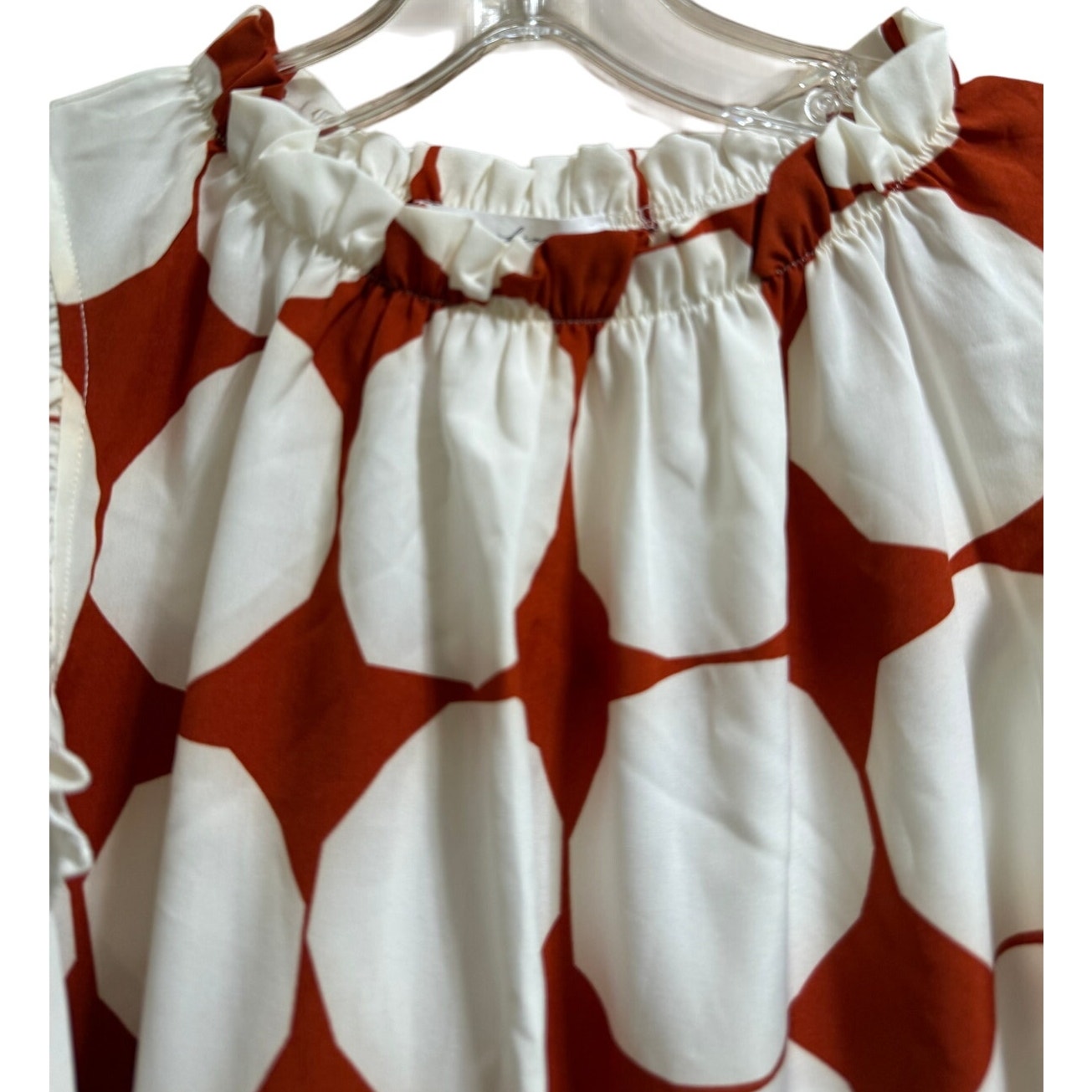 Ces Femme Red and White Patterned Sleeveless Blouse - Size Small - NWT