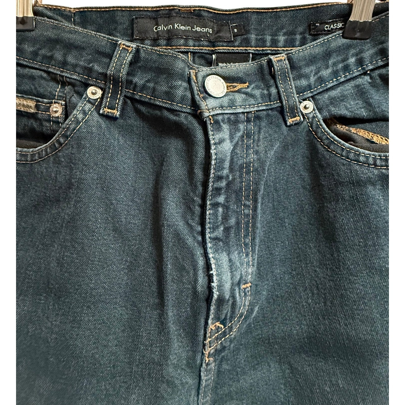 Calvin Klein Jeans Size 8 Women's Classic Straight High Rise Dark Wash Denim