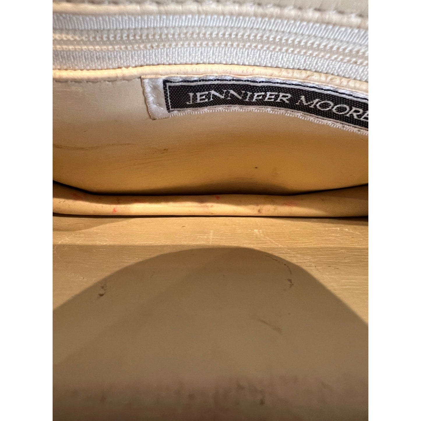 Jennifer Moore White Handbag - Crossbody - Snap Closure