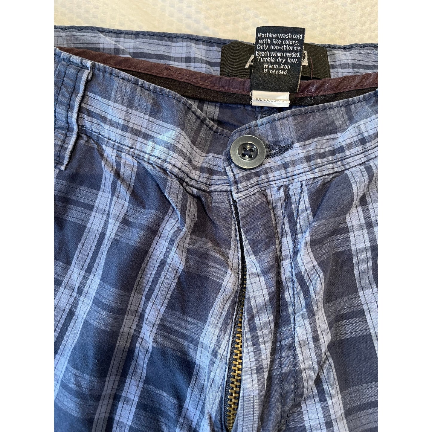 Apt 9 - Blue Plaid - Men's Size 33 - Golf Shorts - 100% Cotton