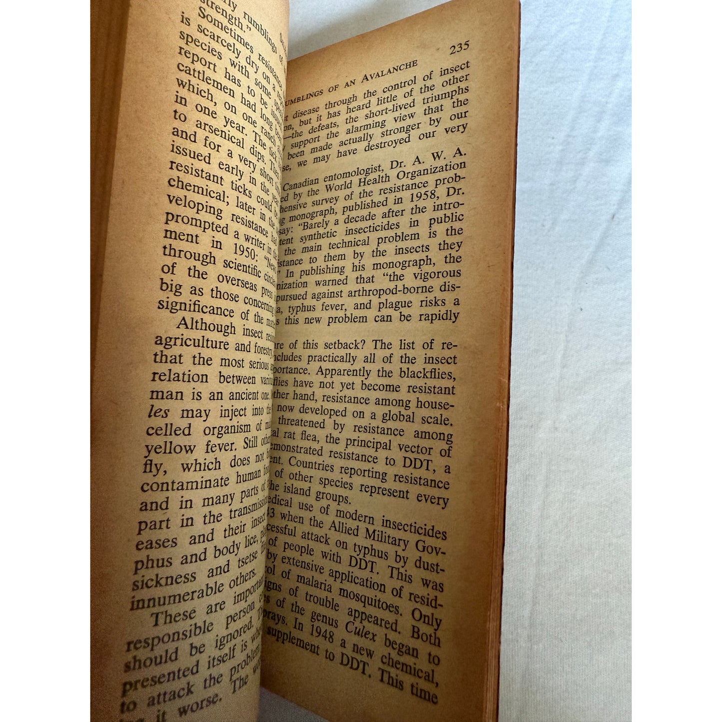 Silent Spring - Rachel Carson - 1964 Crest 1st Printing - Paperback