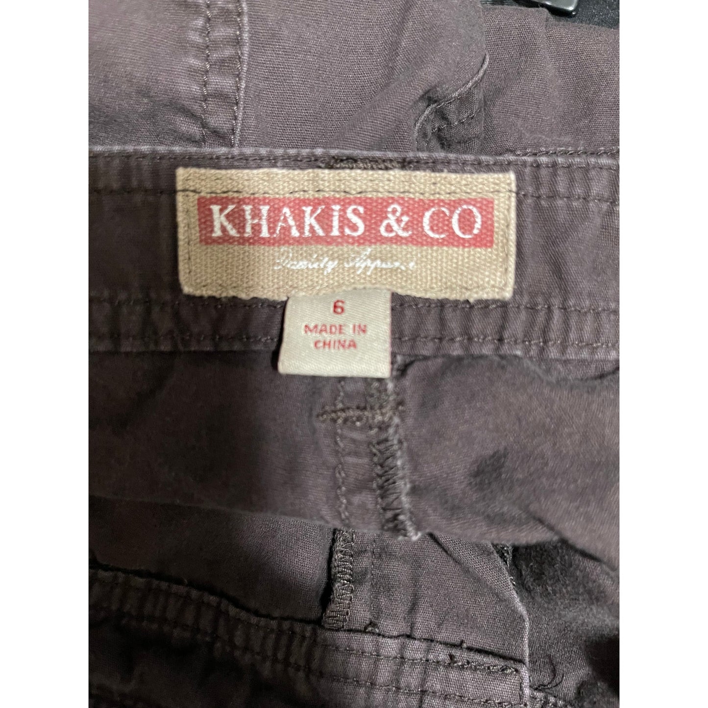 Khakis & Co Brown Size 6 Women's Shorts - Button & Zip Closure