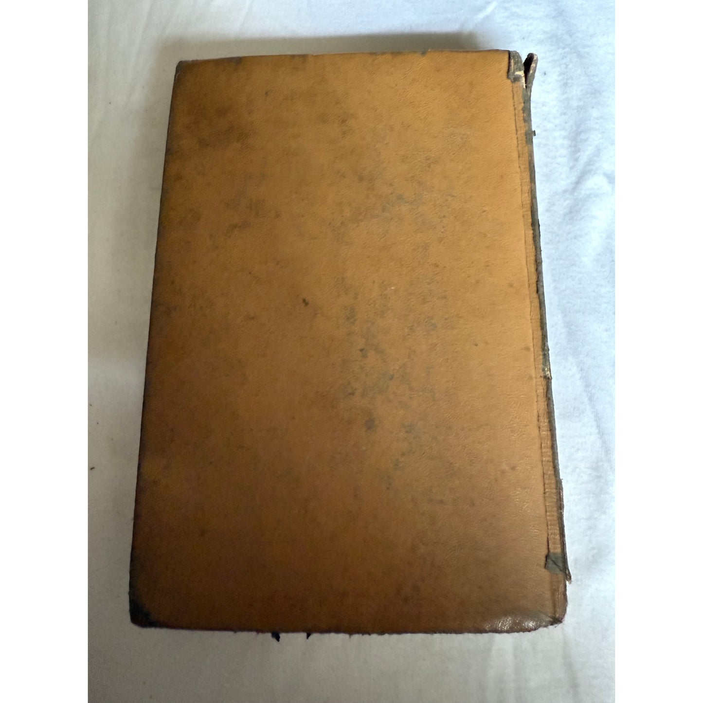 The Hardy Boys - Hunting for Hidden Gold - Franklin W. Dixon 1928 Tan Hardcover